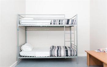 Barkly Backpackers - Hostel - Accommodation Redcliffe 7
