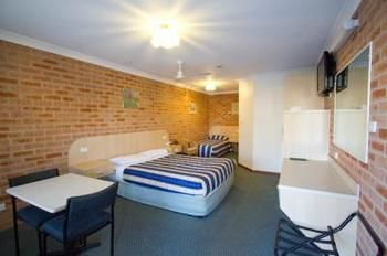 Branxton House Motel, Hunter Valley - Accommodation Redcliffe 4