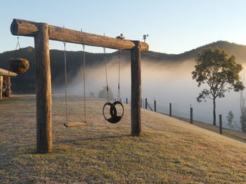 Yabbaloumba Retreat - Accommodation Redcliffe 6