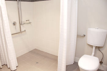 Yabbaloumba Retreat - Accommodation Redcliffe 10