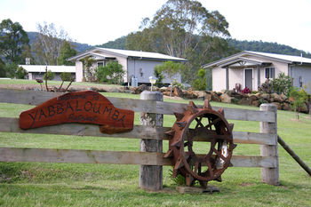 Yabbaloumba Retreat - Accommodation Redcliffe 15