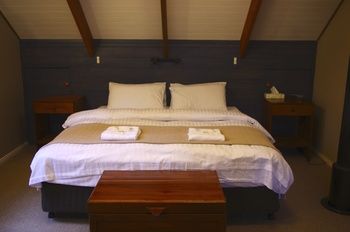 Bawley Bush Retreat And Cottages - Accommodation Redcliffe 45