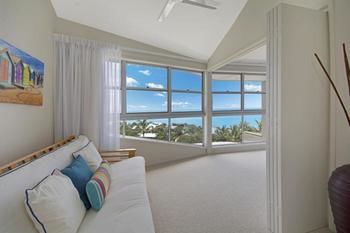 Andari - Accommodation Redcliffe 5