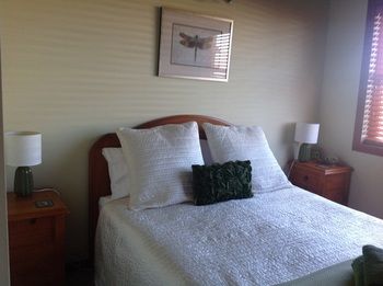 Rooftops Bed & Breakfast - Accommodation Redcliffe 11