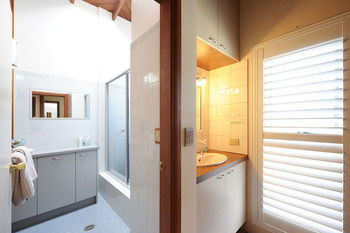 Rooftops Bed & Breakfast - Accommodation Redcliffe 18