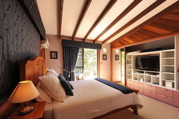 Rooftops Bed & Breakfast - Accommodation Redcliffe 20
