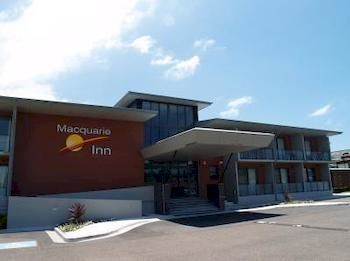 Macquarie Inn - Accommodation Redcliffe 0