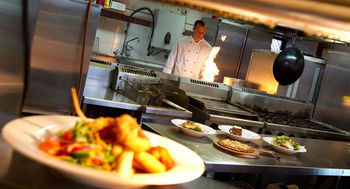 Macquarie Inn - Accommodation Redcliffe 13
