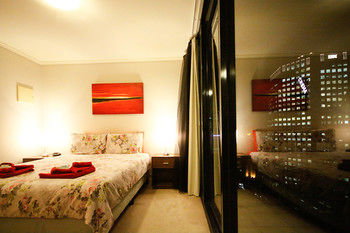 Amazing City Apartment - Accommodation Redcliffe 11