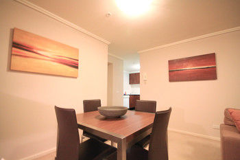 Amazing City Apartment - Accommodation Redcliffe 22