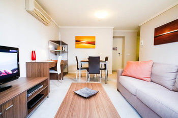 Amazing City Apartment - Accommodation Redcliffe 43