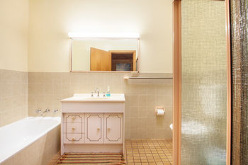Mollymook Beach Units - Accommodation Redcliffe 0
