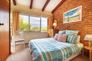 Mollymook Beach Units - Accommodation Redcliffe 6