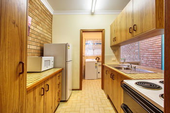 Mollymook Beach Units - Accommodation Redcliffe 10