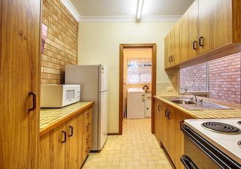 Mollymook Beach Units - Accommodation Redcliffe 13