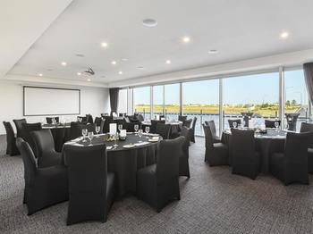 Best Western Plus Lake Kawana Hotel - Accommodation Redcliffe 12