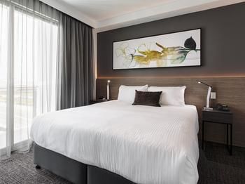 Best Western Plus Lake Kawana Hotel - Accommodation Redcliffe 17