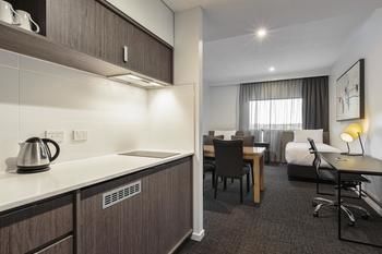 Best Western Plus Lake Kawana Hotel - Accommodation Redcliffe 19