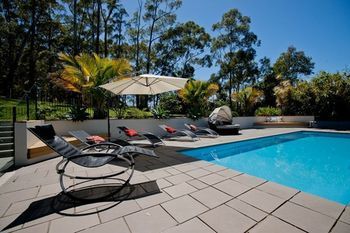 Moonee Beach Executive Retreat - Accommodation Redcliffe 27