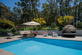 Moonee Beach Executive Retreat - Accommodation Redcliffe 28