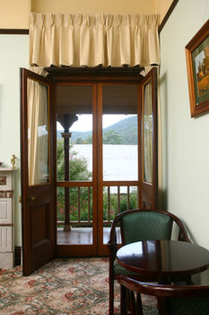 CBC Bed & Breakfast & Cafe - Accommodation Redcliffe 3