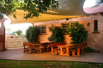 CBC Bed & Breakfast & Cafe - Accommodation Redcliffe 7
