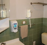 The Hermitage Motel - Accommodation Redcliffe