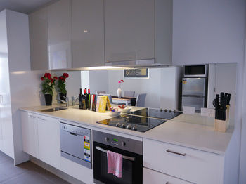 Anchor On Upper West - Accommodation Redcliffe 6