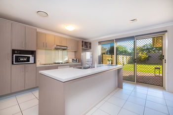 Getaway Holiday House Bankstown - Accommodation Redcliffe 8