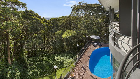BEST WESTERN PLUS Apollo International Hotel - Accommodation Redcliffe 0