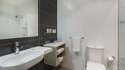 BEST WESTERN PLUS Apollo International Hotel - Accommodation Redcliffe 20