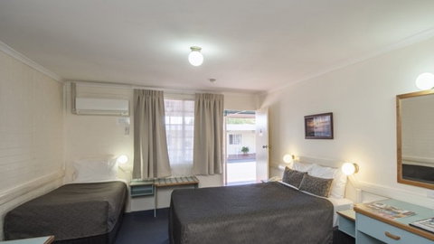 BEST WESTERN Applegum Inn - Accommodation Redcliffe 2