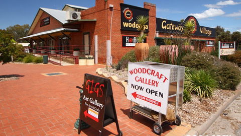 BEST WESTERN Stagecoach Motel - Accommodation Redcliffe 0