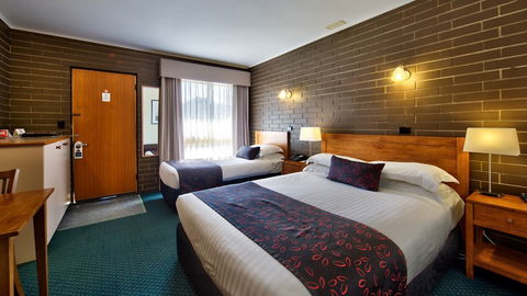 BEST WESTERN Stagecoach Motel - Accommodation Redcliffe 1