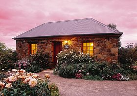 Wagner's Cottages - Accommodation Redcliffe 0