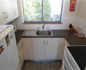 Ashwood Apartments - Lindisfarne - Accommodation Redcliffe 1