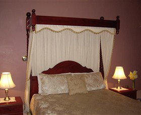 Lucinda B&B - Accommodation Redcliffe 0