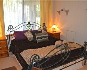 Country View Stays - Accommodation Redcliffe 3