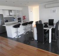 Tuckers Rocks Cottage - Accommodation Redcliffe