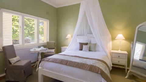 Plantation House At Whitecliffs - Accommodation Redcliffe 0