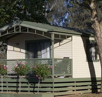Painters Island Caravan Park - Accommodation Redcliffe