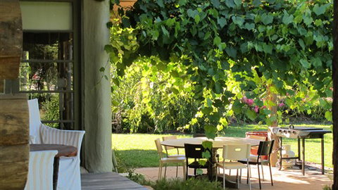 Planetrees Estate  - Accommodation Redcliffe 4