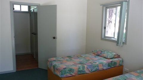UC Camping Acacia - Accommodation Redcliffe 0