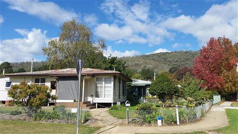 Lakeside Vista Holiday House - Accommodation Redcliffe 5