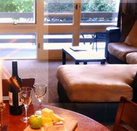 Creekside Holiday Home Rental - Accommodation Redcliffe