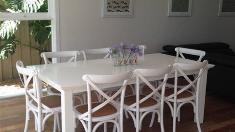 28 Graham Ave - Accommodation Redcliffe 1
