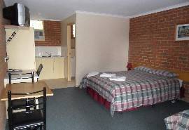 1st T Motel - Accommodation Redcliffe 0