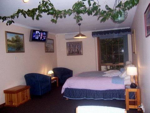 Adelaide Hills Bed & Breakfast Accommodation - Accommodation Redcliffe 2