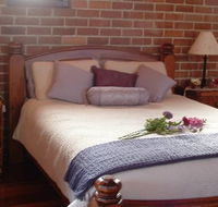 Bell Chapel B  B - Accommodation Redcliffe