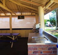 Burnett Heads Holiday Park - Accommodation Redcliffe